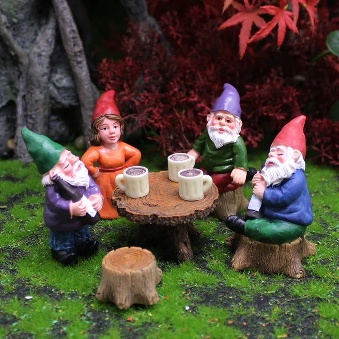 4 pz/set Mini Divertente Carino Gnomo Ha Festa Nani In Resina Statua FAI DA TE Bonsai Decorazione Per La Casa Scrivania D'ufficio Scultura Dropshipping