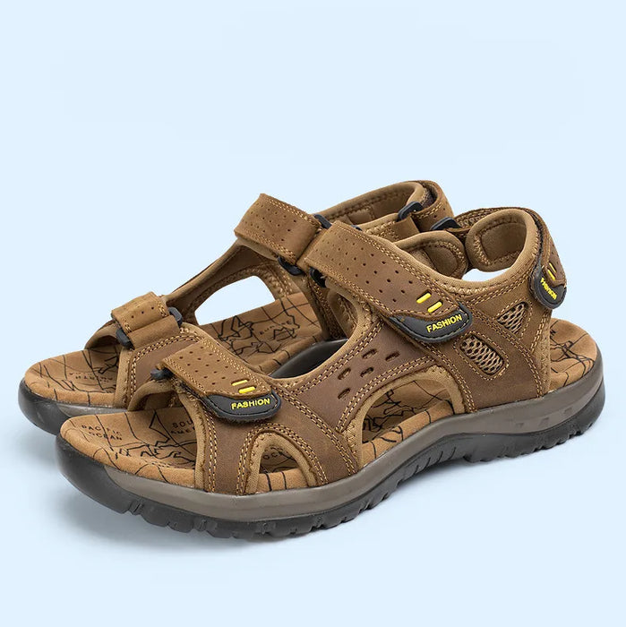 New Fashion Summer Leisure Scarpe da uomo Sandali da spiaggia Sandali in vera pelle di alta qualità Sandali da uomo morbidi di grandi dimensioni Taglia 38-48