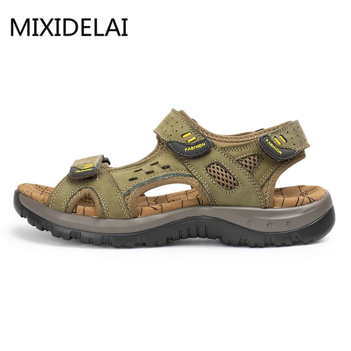 New Fashion Summer Leisure Scarpe da uomo Sandali da spiaggia Sandali in vera pelle di alta qualità Sandali da uomo morbidi di grandi dimensioni Taglia 38-48