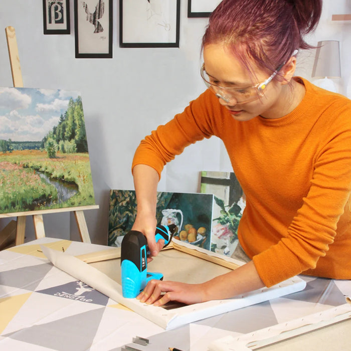 TASP 230V Cucitrice elettrica Costruzione di mobili Pistola sparachiodi Tacker 14mm Graffette e chiodi Utensili elettrici per tappezzeria domestica Fai da te