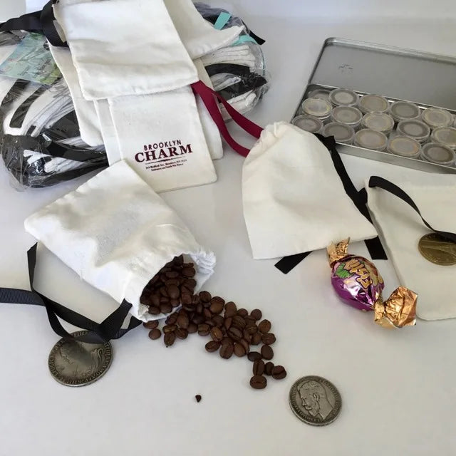 Piccoli sacchetti regalo in cotone bianco 5x7 cm 8x10 cm 9x12 cm Sacco bomboniera per caramelle per feste Borsa personalizzata con coulisse in mussola Custodia con logo per gioielli