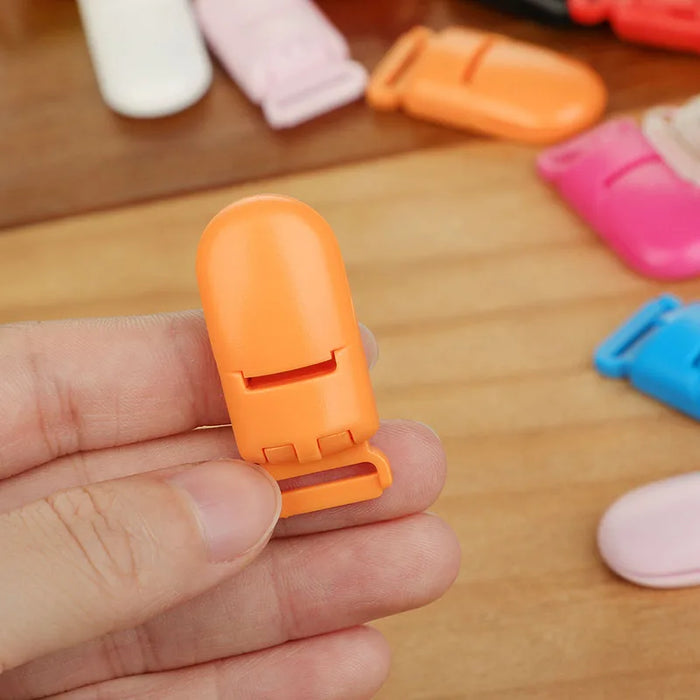 TYRY.HU 10 Pz/set di Plastica Del Bambino Ciuccio Pinze Titolare Succhietto Ciuccio Infantile Manichino Pinze Accessori Per Ciuccio Clip Fai Da Te