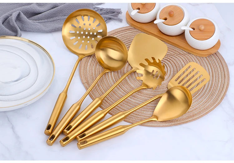 Grande Cucchiaio di Insalata Forchetta Set In Acciaio Inox Da Cucina Cibo Server di Pasta Utensili Pubblica Articoli Per La Tavola D'oro Utilizzando Ristorante A Buffet Strumenti