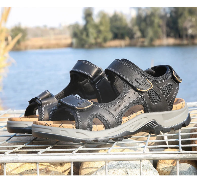 New Fashion Summer Leisure Scarpe da uomo Sandali da spiaggia Sandali in vera pelle di alta qualità Sandali da uomo morbidi di grandi dimensioni Taglia 38-48