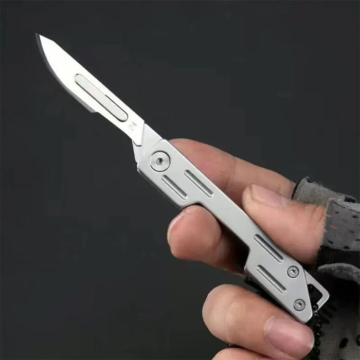 Coltello pieghevole coltello da tasca in acciaio inossidabile con 9 lame sostituibili, coltello da Hobby affilato Kit di coltelli artigianali