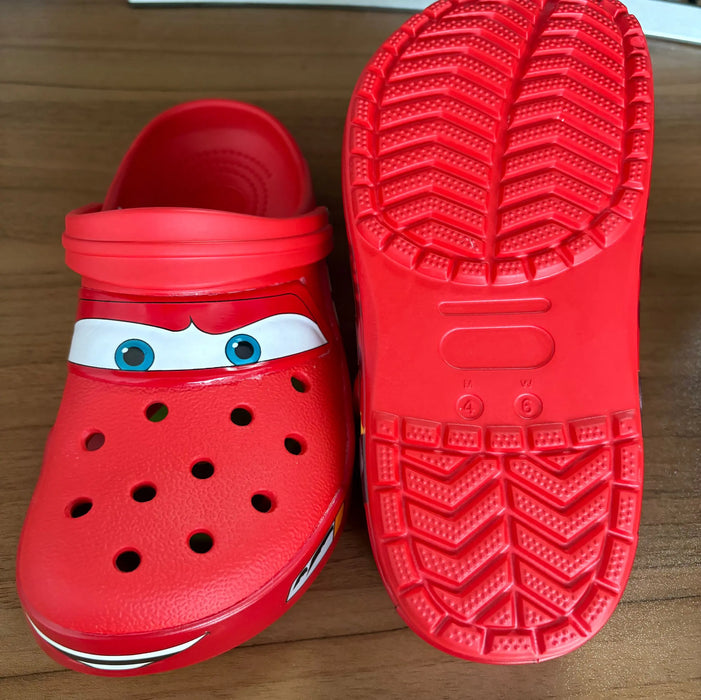 Disney Mcqueens Pixar Cartoon Pantofole impermeabili solide Sandali da esterno Sandali casual traspiranti con cinturino alla caviglia Eva Scarpe per adulti regalo
