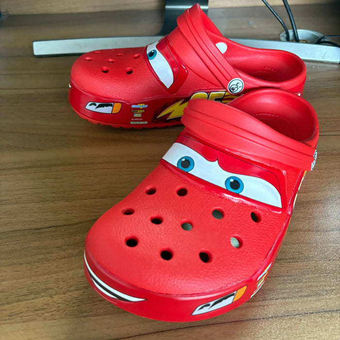 Disney Mcqueens Pixar Cartoon Pantofole impermeabili solide Sandali da esterno Sandali casual traspiranti con cinturino alla caviglia Eva Scarpe per adulti regalo
