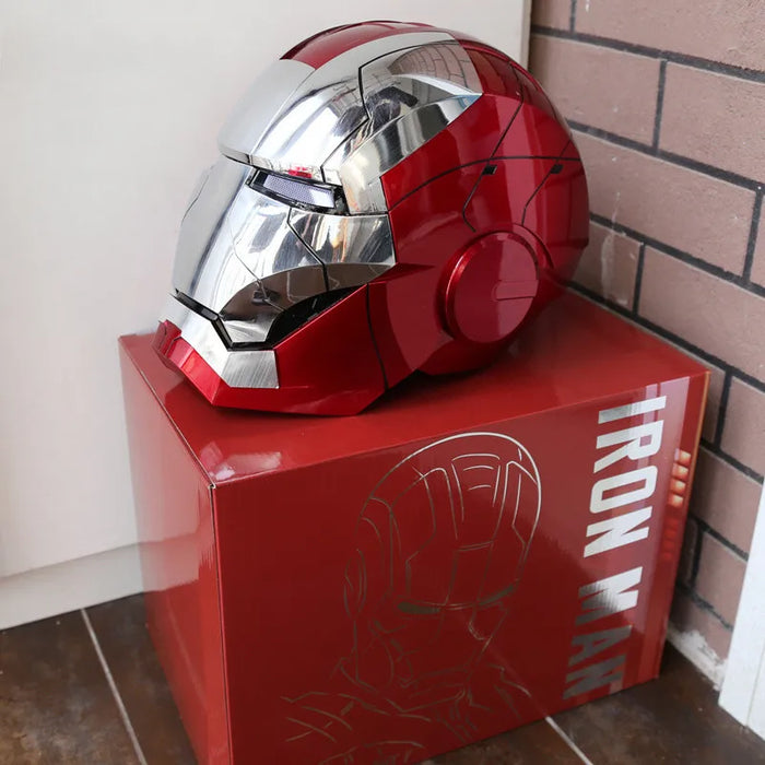 Nuovo AutoKing 1:1 Mk5 Iron Man Casco Cosplay Controllo Vocale Occhi con Modello di Luce Giocattoli per Adulti Elettrico Indossabile Regalo Di Natale