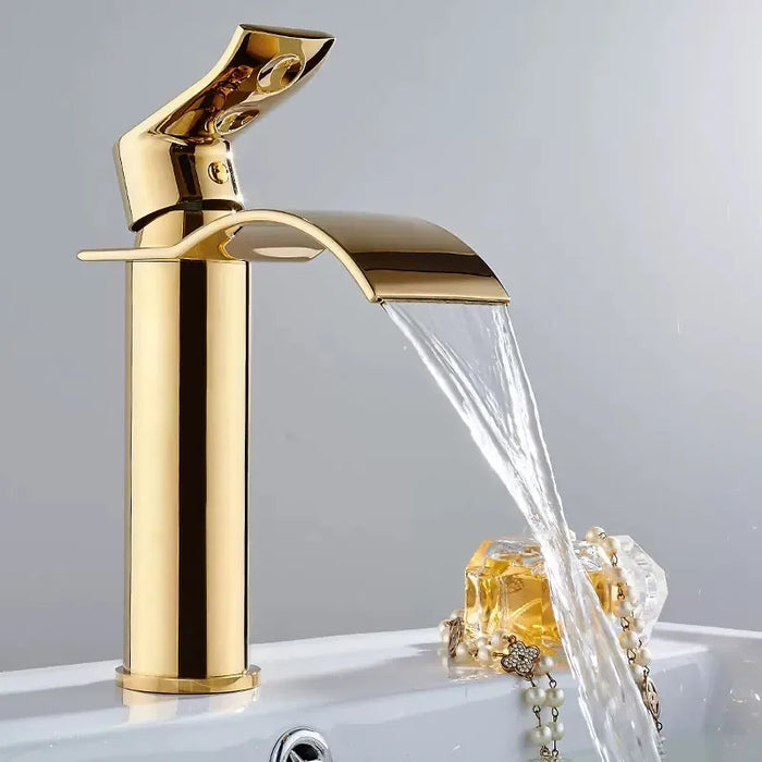 Rubinetto per lavabo rubinetto per cascata in oro e bianco rubinetto per bagno in ottone rubinetto per lavabo da bagno rubinetto per miscelatore rubinetto per lavabo caldo e freddo