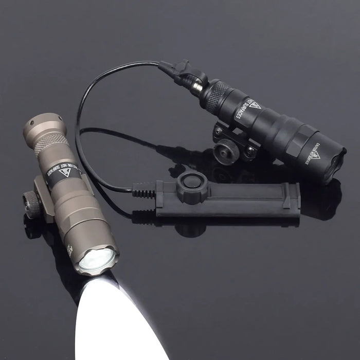 Tattico Surefire M300 M300A MINI Scout Luce Fucile Caccia Torcia A LED Airsoft Arma Pistola Luce Lanterna Torcia AR15 HK416