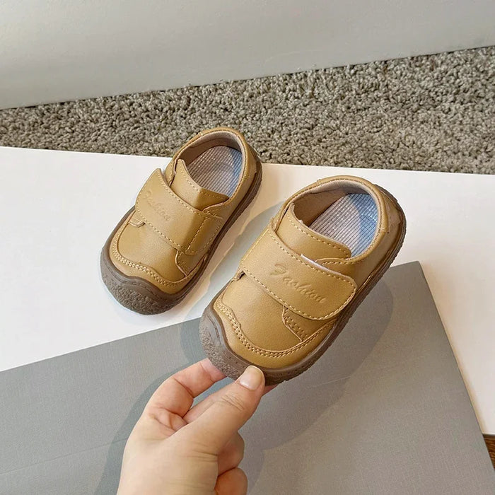 Primavera autunno neonate ragazzi scarpe Casual bambini Sneakers suola morbida antiscivolo neonato primi camminatori scarpe scarpe in pelle per bambini