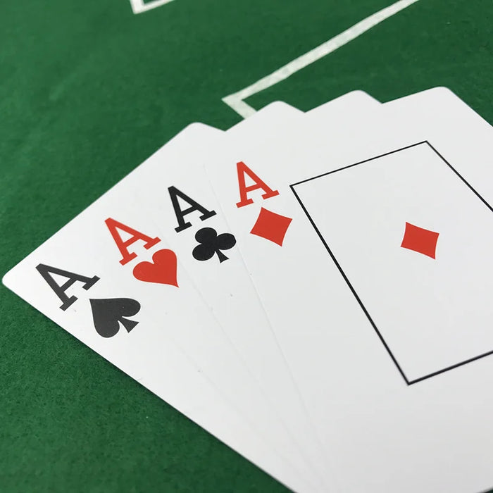 2 pz/set Baccarat Texas Hold'em plastica impermeabile Scrub carte da gioco Poker Club carte giochi da tavolo 2.48*3.46 pollici Yernea