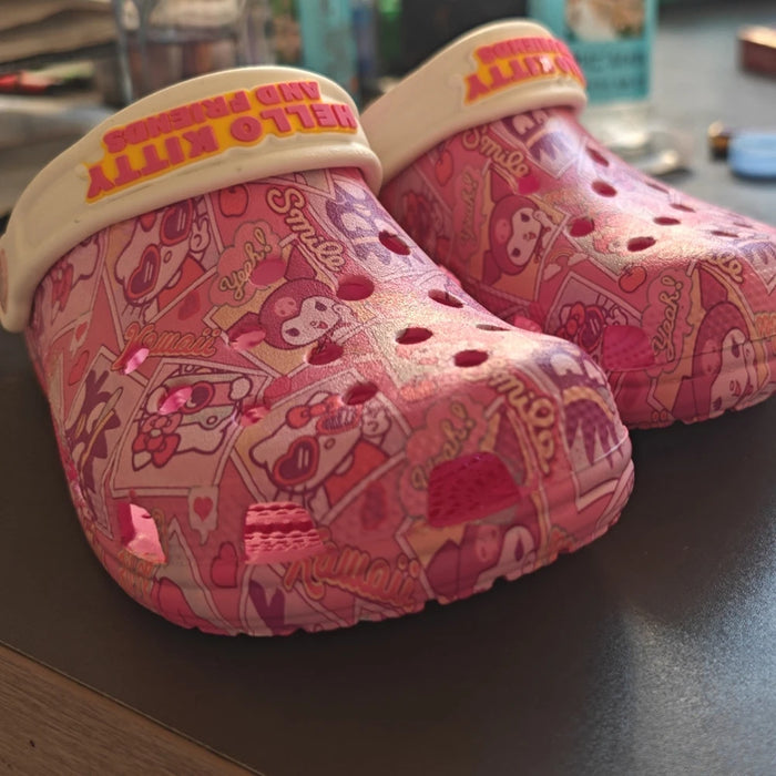 Pantofole per bambini Kuromi Melody Summer Girls Cartoon bambini all'aperto pantofole antiscivolo con suola morbida sandali con punta avvolgente regalo per ragazza