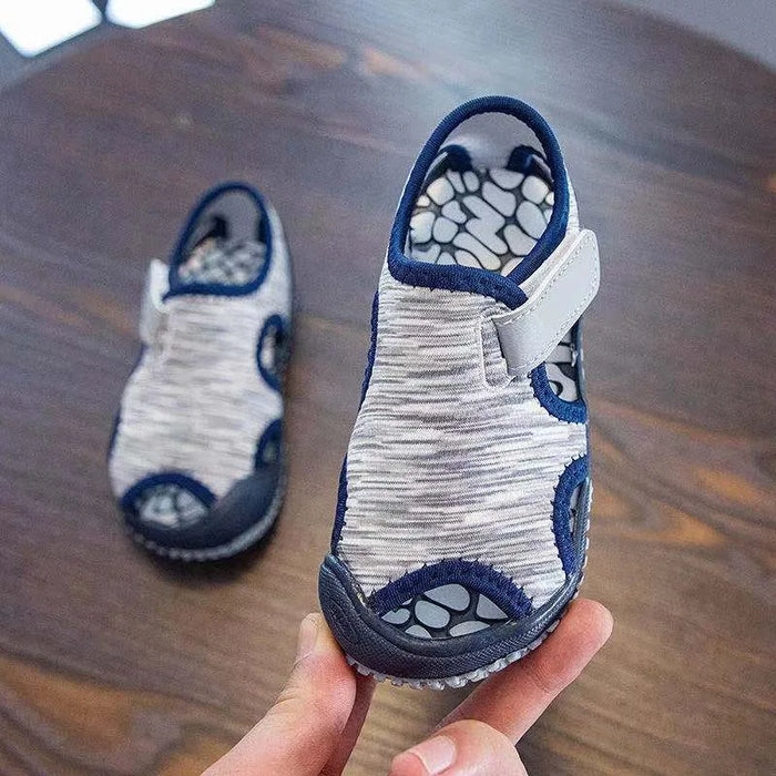 Estate neonate ragazzi sandali bambini sandali da spiaggia fondo morbido scarpe antiscivolo per bambini scarpe da esterno anticollisione