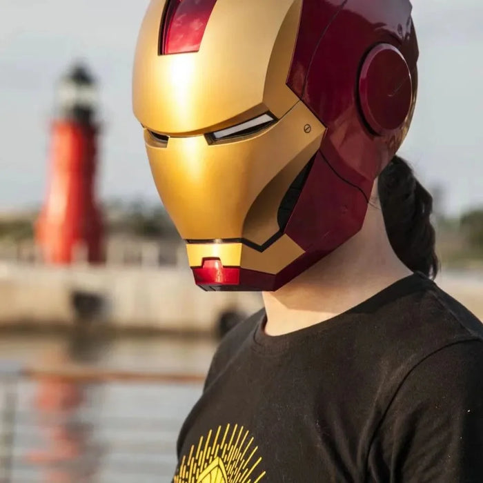 Casco Iron Man MK Jarvis cappa con apertura e chiusura automatica indossabile, cappuccio luminoso deformabile, giocattolo con braccio meccanico