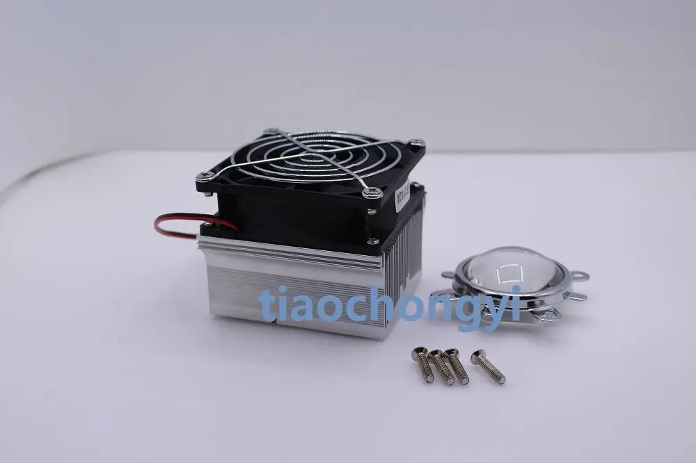 Ventola di raffreddamento del dissipatore di calore in alluminio LED da 100 W + obiettivo da 60 gradi 90 gradi 120 gradi 44 mm + staffa riflettente