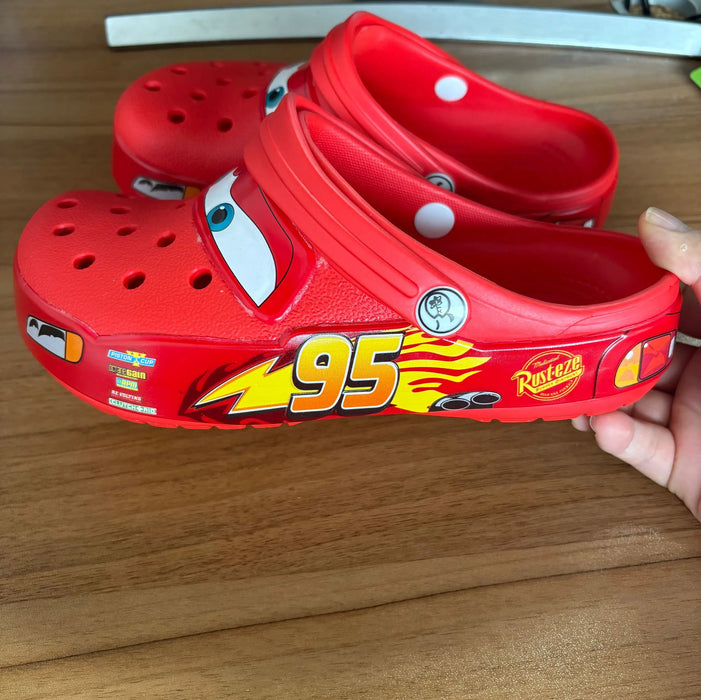 Disney Mcqueens Pixar Cartoon Pantofole impermeabili solide Sandali da esterno Sandali casual traspiranti con cinturino alla caviglia Eva Scarpe per adulti regalo