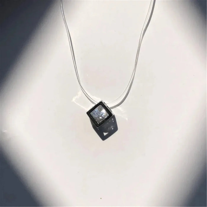 SUMENG Nuova personalità moda quadrata imitazione perla cristallo zircone collana invisibile trasparente lenza da donna